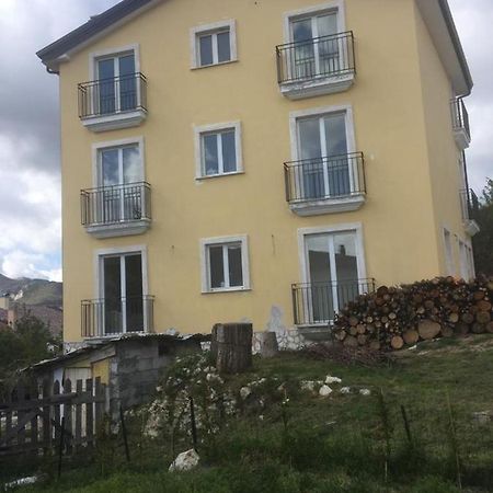 5 Miles Apt Apartment Rocca Cinquemiglia Exterior photo